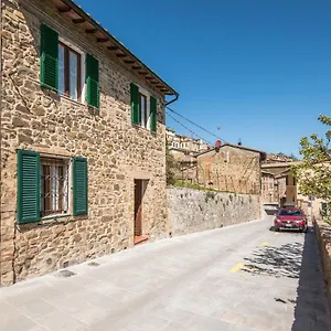 Apartment Casa Francesca, Montalcino